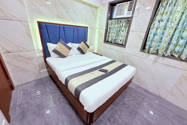 Room 9 of 45