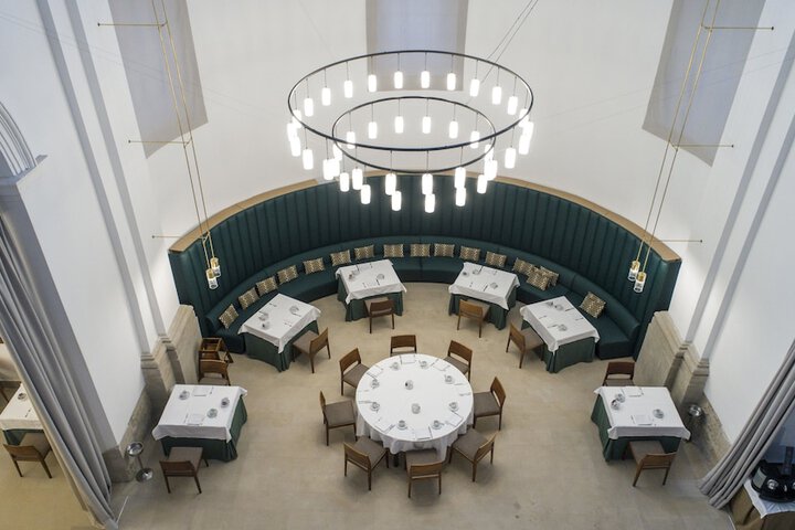 Dining 41 of 106