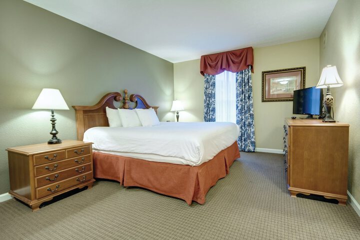 Room 4 of 109
