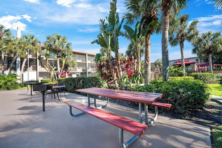 BBQ/picnic area