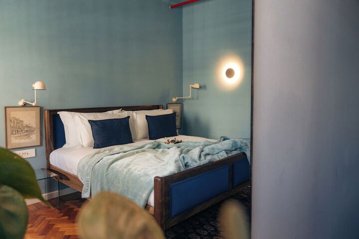 Room 51 of 126