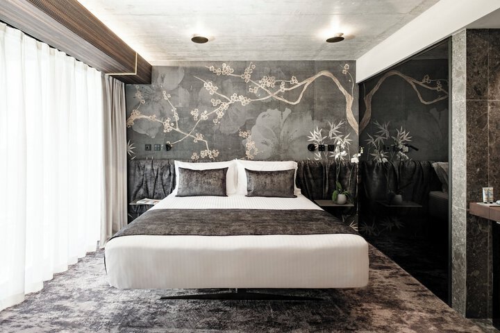 Room 14 of 53