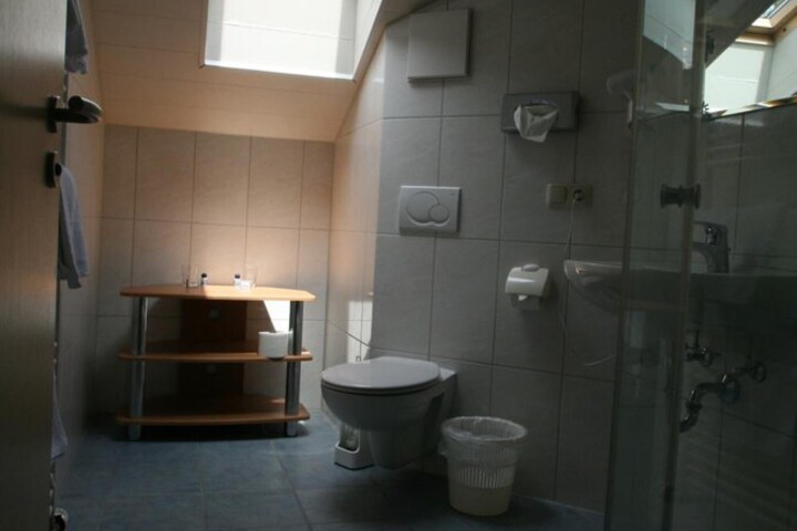 Room 44 of 59