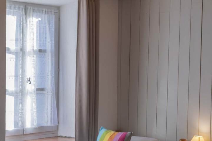 Room 29 of 54