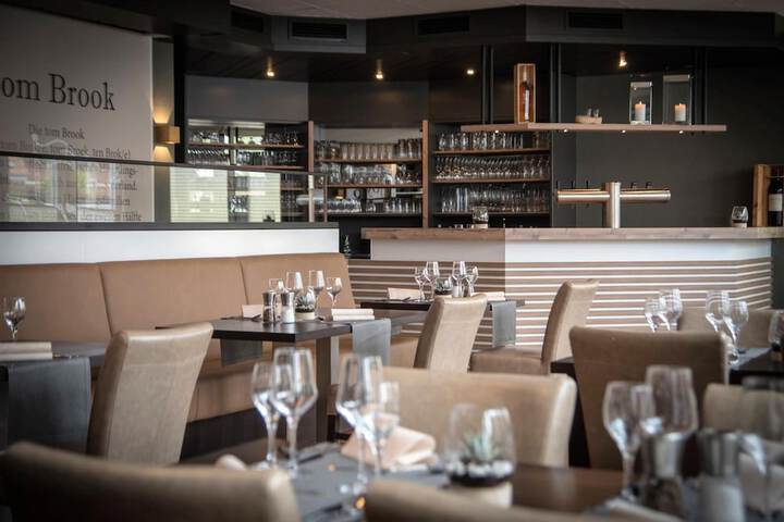 Dining Photos