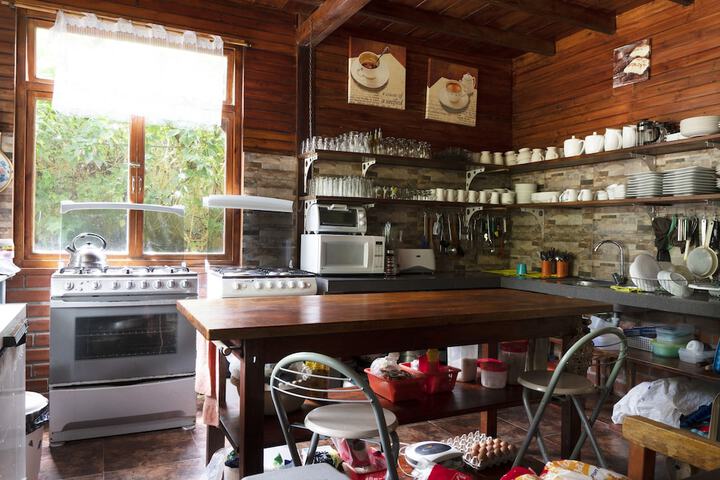 Breakfast/Coffee Service 87 of 160