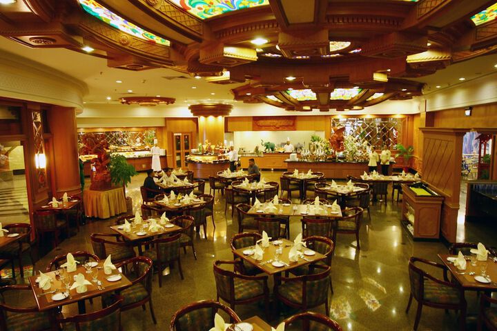 Dining Photos
