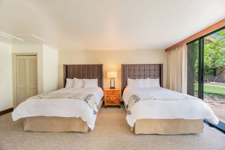 Room 3 of 95