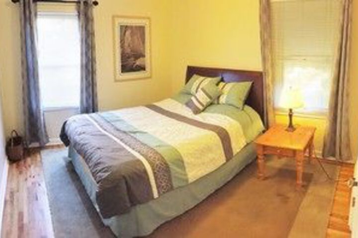 Room 9 of 22