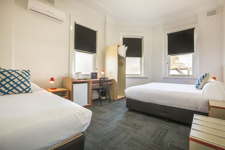Room 16 of 53