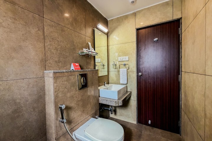 Room 30 of 57