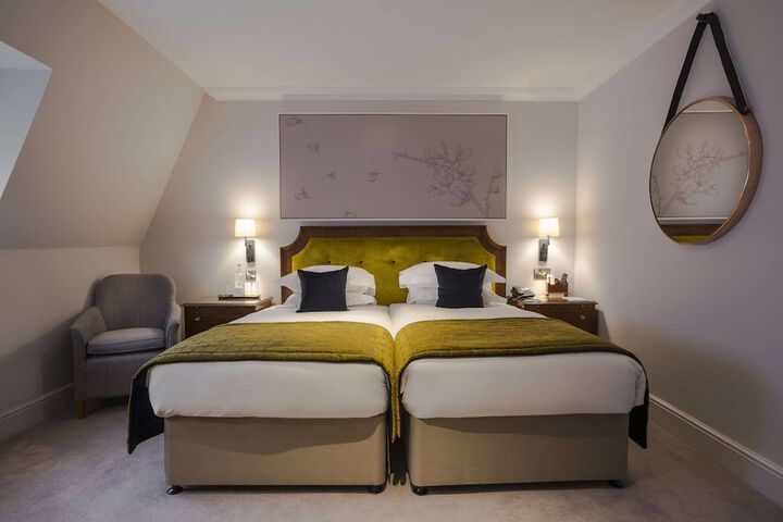 Room 21 of 42