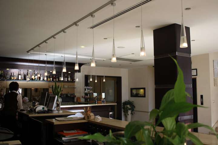 Lounge 64 of 74