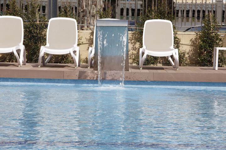 Pools & Facilities