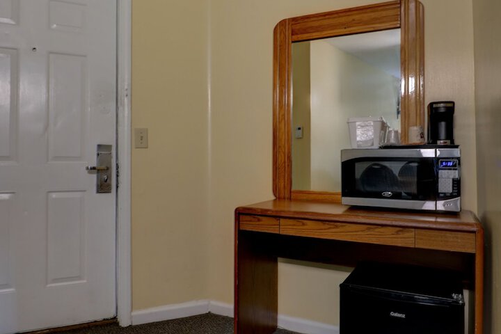 Room 22 of 58