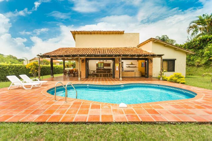 Hotel with Pool