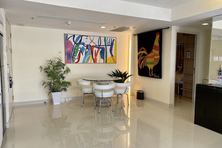 Room 22 of 37