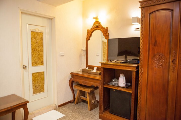 Room 57 of 139