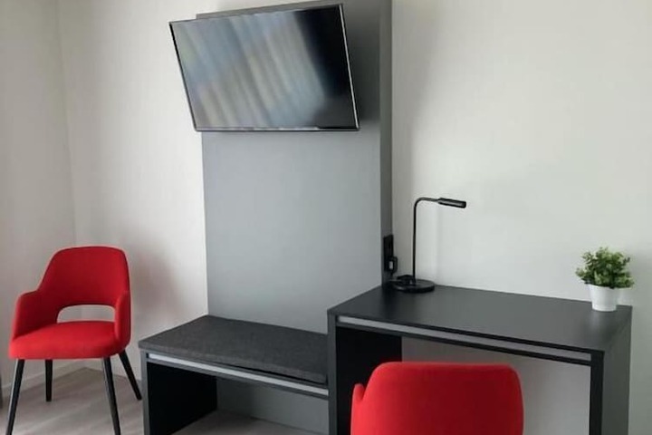 Room 10 of 41