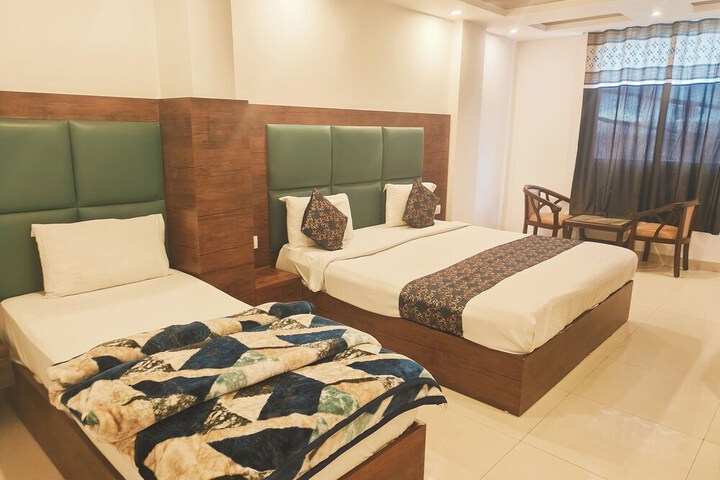 Room 5 of 26