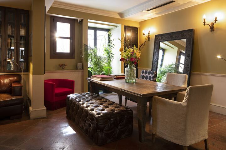 Lobby Entry