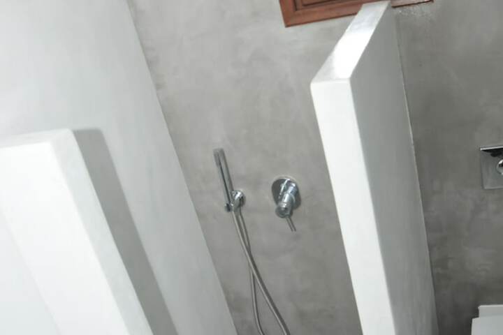 Bath Interior