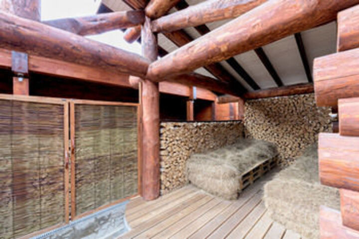 Spa 26 of 61