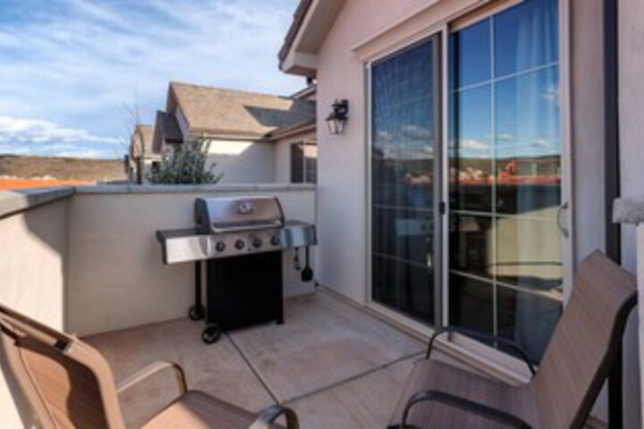Terrace/Patio 9 of 38
