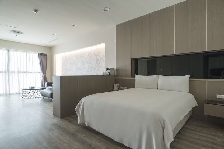 Room 22 of 45