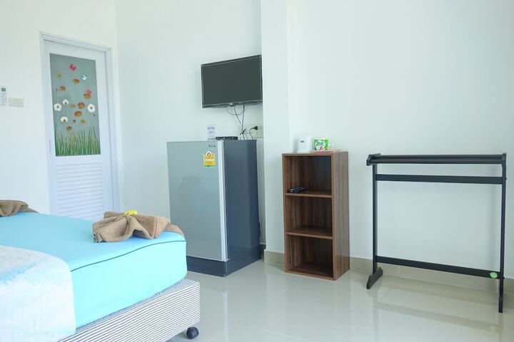 Room 13 of 51