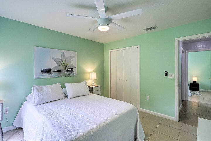 Charming Palm Bay Retreat w / Spacious Yard!