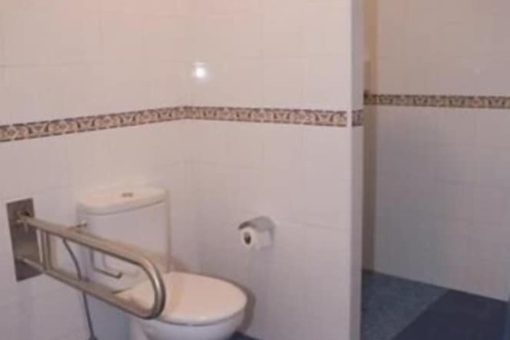 Room 18 of 26
