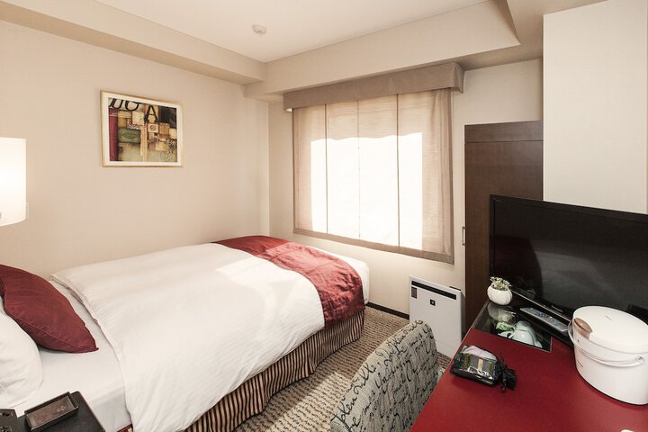 Room 18 of 39