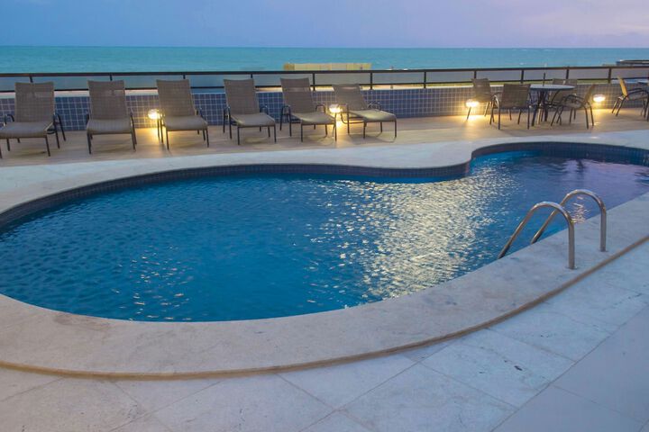 Pool 73 of 141