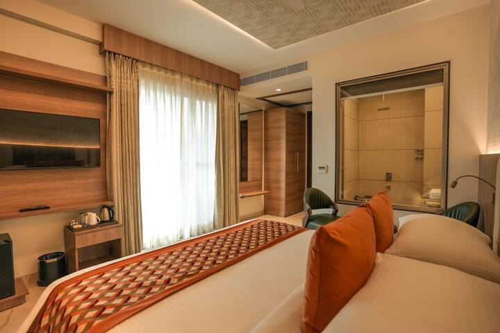 Room 22 of 62
