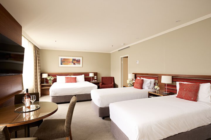 Room 20 of 74