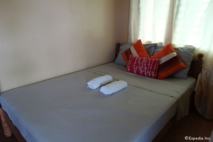 Room 10 of 39