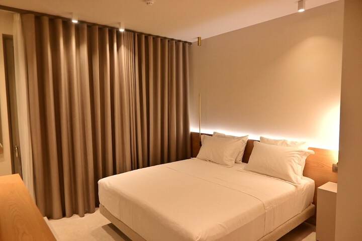 Room 3 of 24