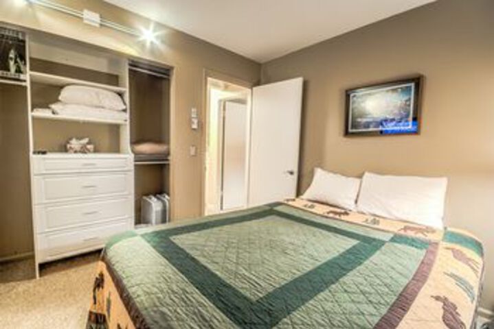 Room 68 of 168