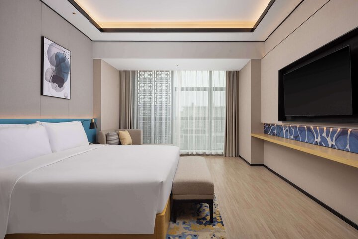 Room 18 of 57