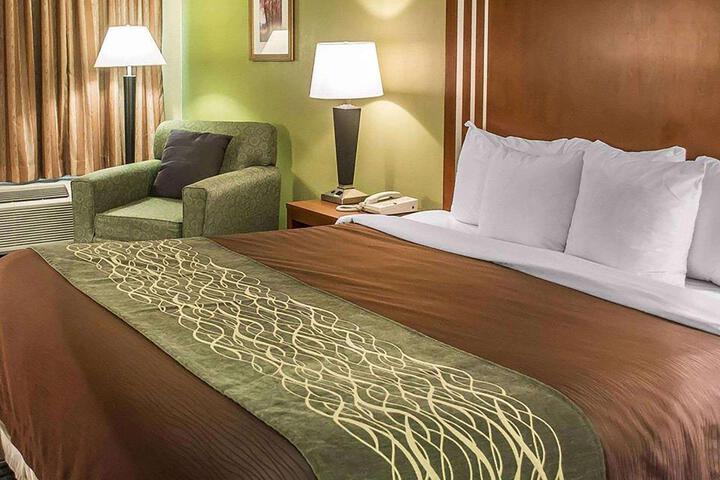 1 Double Bed Mobility Accessible Roll in Shower (2 of 10)