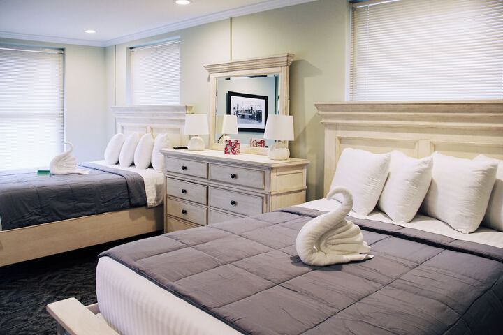 Room 54 of 212