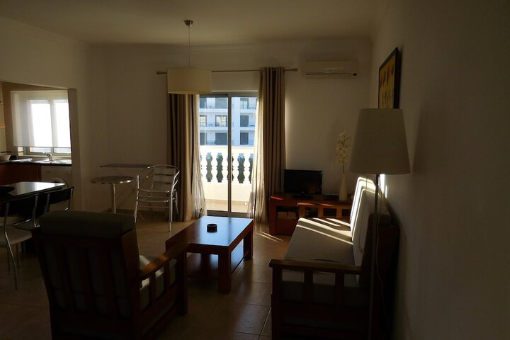 Room 17 of 32