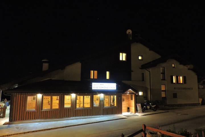 Hotel 47 of 54
