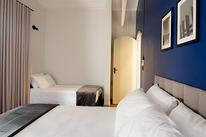 Room 21 of 93