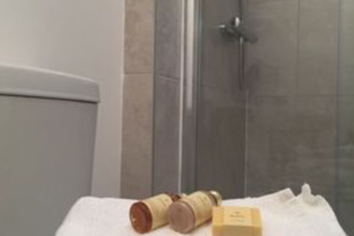 Room 5 of 26