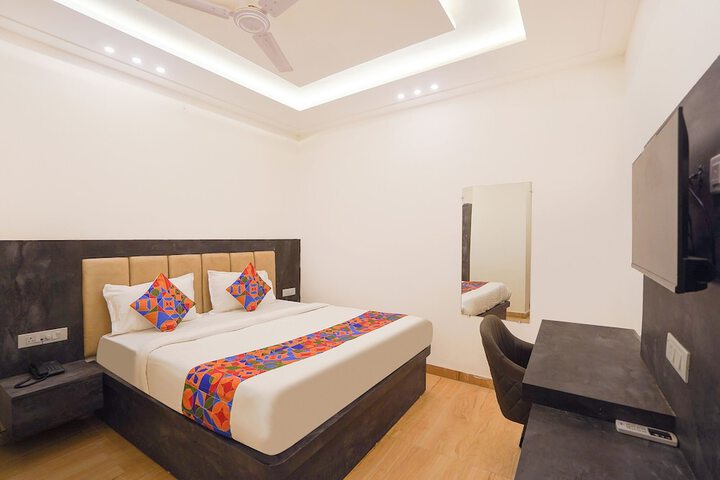 Room 20 of 26