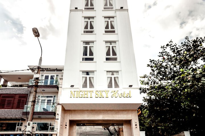 Hotel 30 of 34