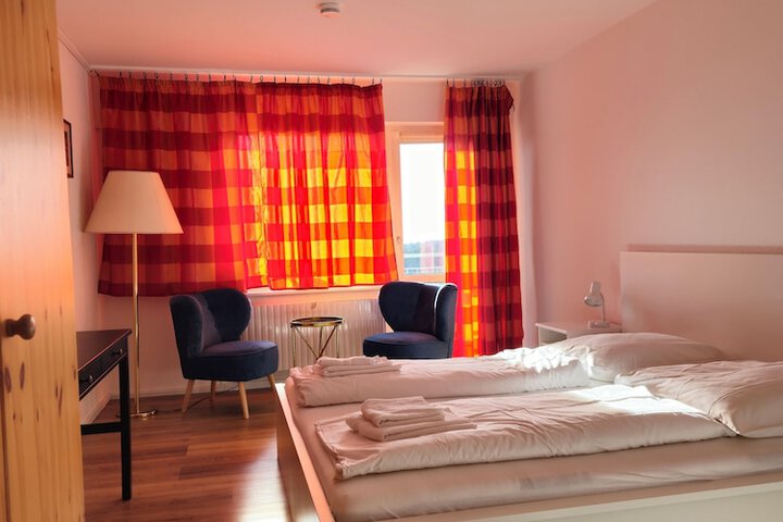 Room 25 of 81