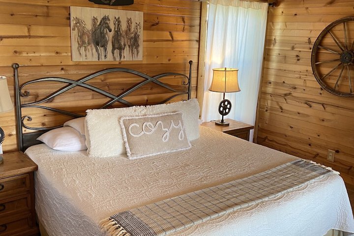 Room 15 of 201